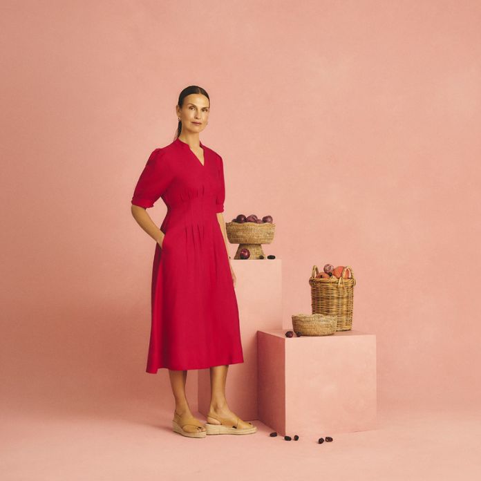 Blue Illusion: Introducing Life in Colour 
