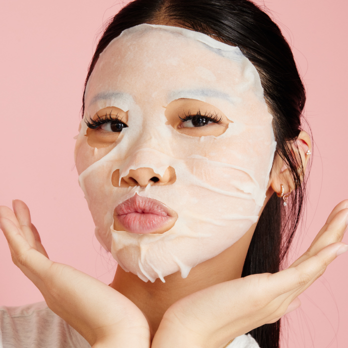 Receive a Free Moisturising Face Mask!